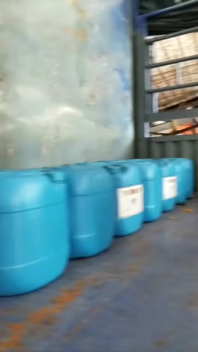 甘蔗糖蜜，用途广泛  也深受种植户和养殖户喜爱